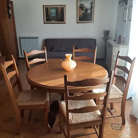 Carla Apartment